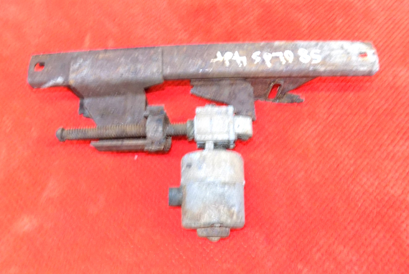 1958 Olds OLDSMOBILE Power Seat MOTOR TRACK CORE 1958 Olds OLDSMOBILE Power Seat MOTOR TRACK CORE