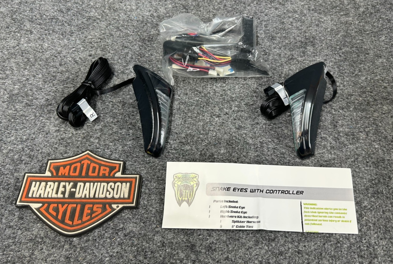 HARLEY-DAVIDSON CIRO Snake Eyes Light Kit for TourPak Black #40017 HARLEY-DAVIDSON CIRO Snake Eyes Light Kit for TourPak Black #40017
