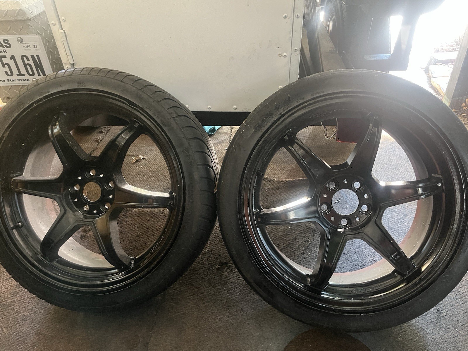 2 Like New Wheels And Tires 5 Hole Lug Pattern 2 Like New Wheels And Tires 5 Hole Lug Pattern