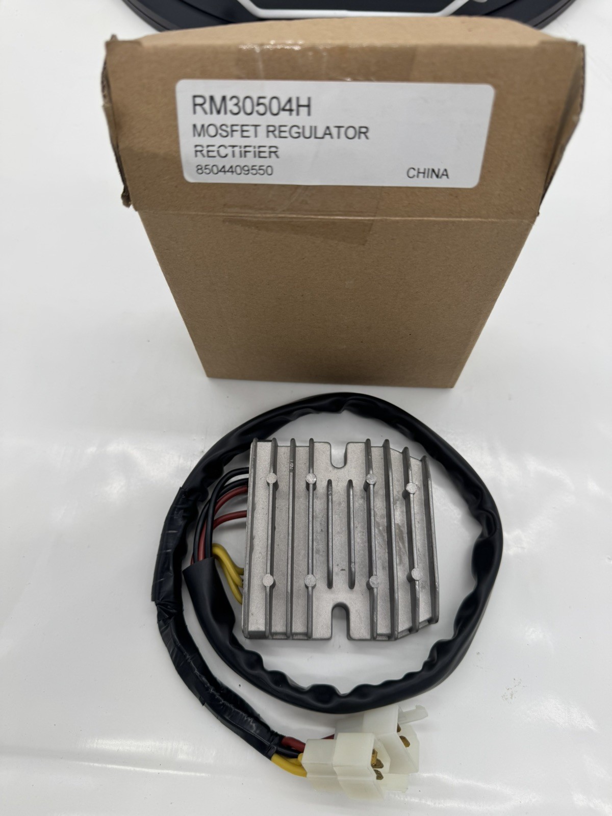 Mosfet Regulator / Rectifier Mosfet Regulator / Rectifier