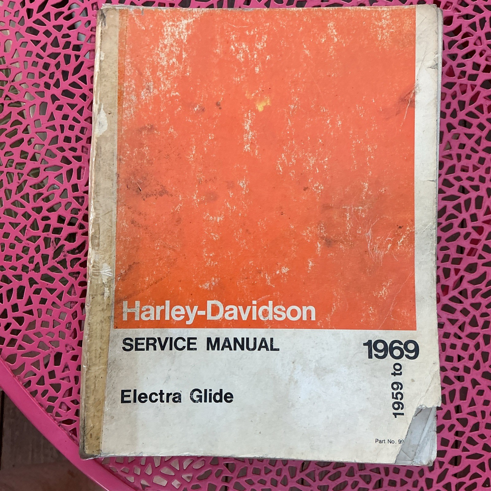 1959 -1969 Harley-Davidson Electra Duo Glide SERVICE MANUAL PN 99482-69 1959 -1969 Harley-Davidson Electra Duo Glide SERVICE MANUAL PN 99482-69
