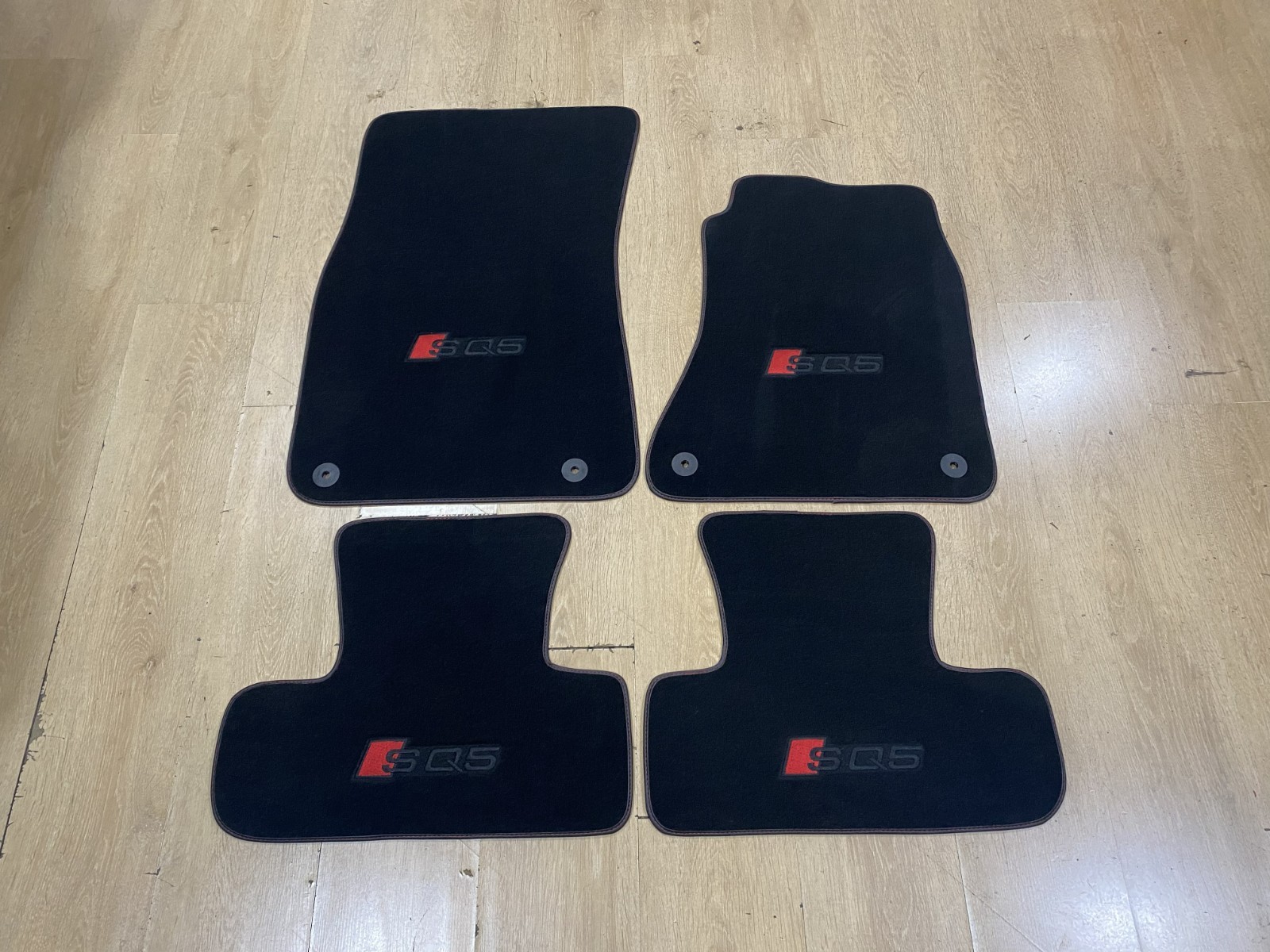 RHD Luxury Floor Car Mats for Audi SQ5 2008-2017 8R , Set of 4 , Made to Order RHD Luxury Floor Car Mats for Audi SQ5 2008-2017 8R , Set of 4 , Made to Order