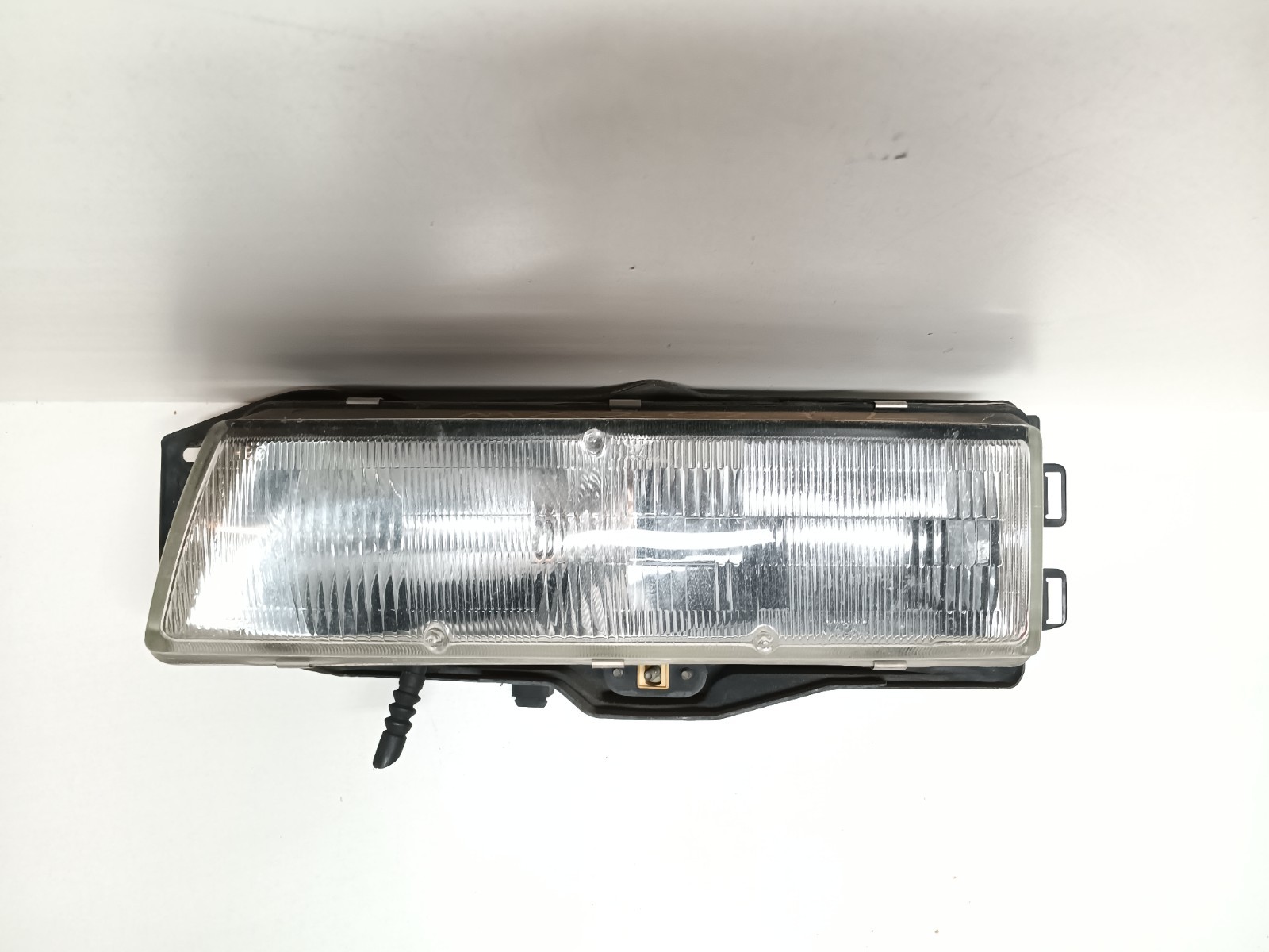1989-1992 MITSUBISHI GALANT FRONT LEFT DRIVER SIDE HEADLIGHT LAMP OEM, 114-58177