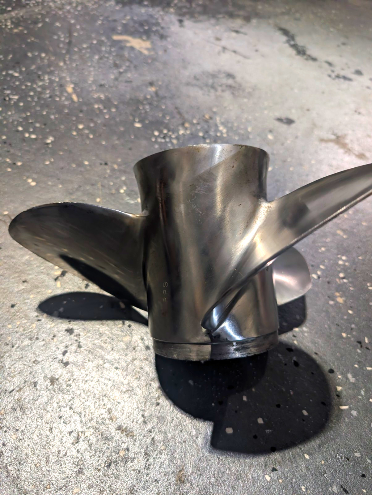 Stainless Steel Boat Propeller 14x21 Pitch 3 Blade Stainless Steel Boat Propeller 14x21 Pitch 3 Blade