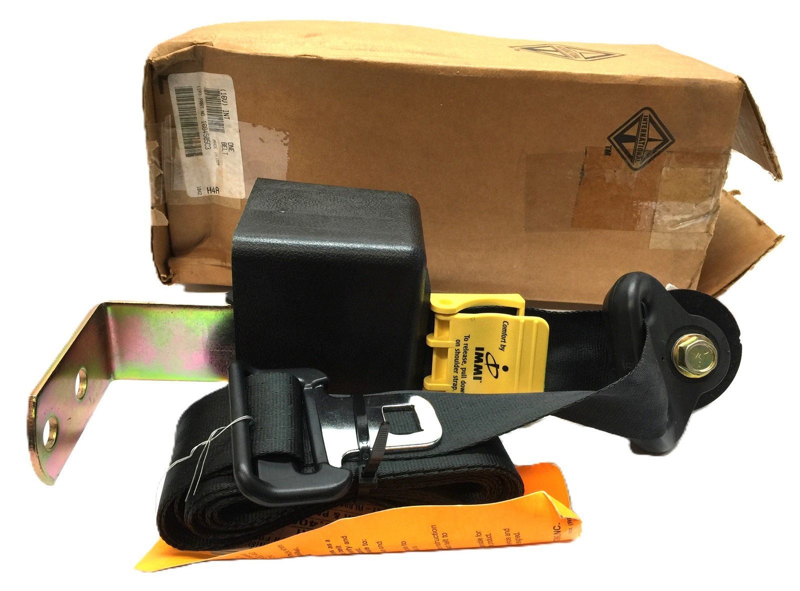 International Seat Belt Assembly 1684505C3 NOS
