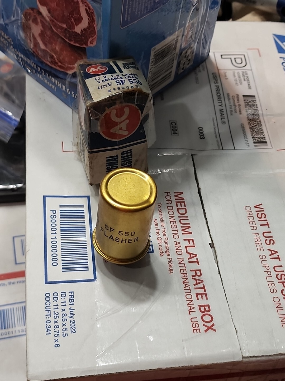 NOS AC SF 550 SIGNAL FLASHER FOR 59-75 Corvette All GM 6450088 OE GOLD TONE NOS AC SF 550 SIGNAL FLASHER FOR 59-75 Corvette All GM 6450088 OE GOLD TONE
