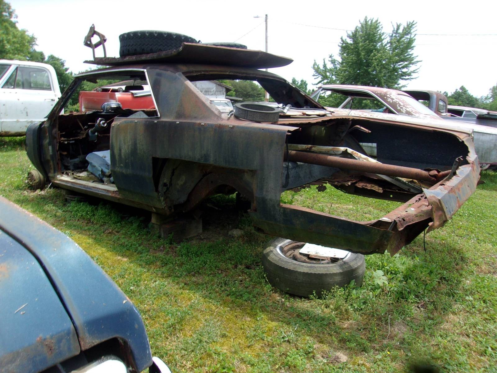 A USED ORIGINAL 1965 PONTIAC TEMPEST V8 A/T  COWL DATA INFO 23537 I.D. TAG #3270