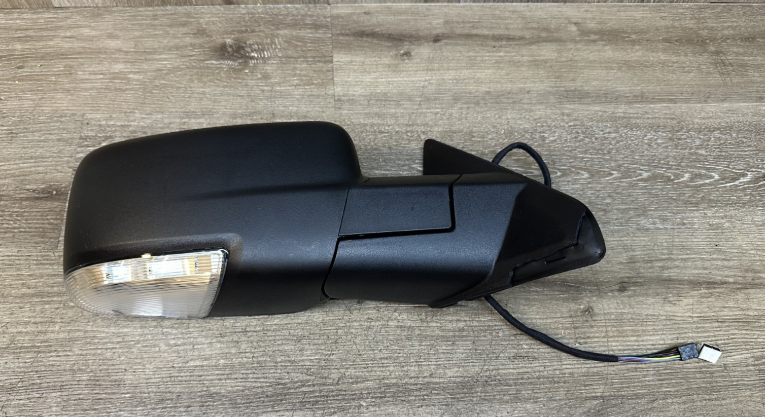 2015-2022 RAM 1500 2500 RH POWER HEATED DOOR MIRROR MOPAR 68263849AK * DAMAGED**