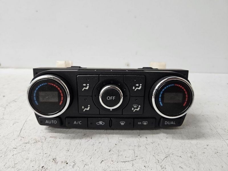 2007-2013 Nissan Altima Temperature Control AC Automatic Control Module OEM 2007-2013 Nissan Altima Temperature Control AC Automatic Control Module OEM