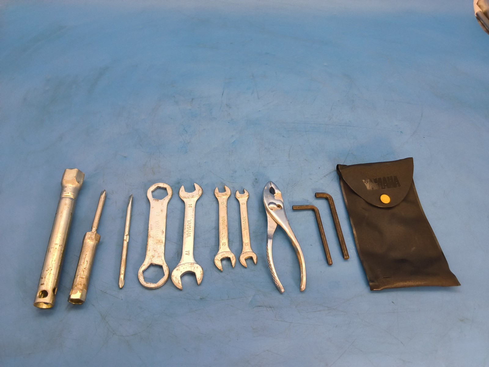 1981-1994 Yamaha XJ 650 Maxim XJ900 Seca OEM Tool Kit Tools Pouch XJ900R XJ900F 