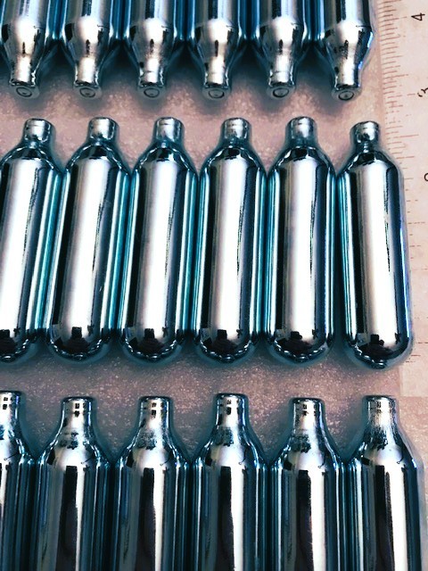 200 Nitrous Oxide 8g NOS Nitro NOx N2O  Boost  Supreme  N20 cartriges New 8 gram