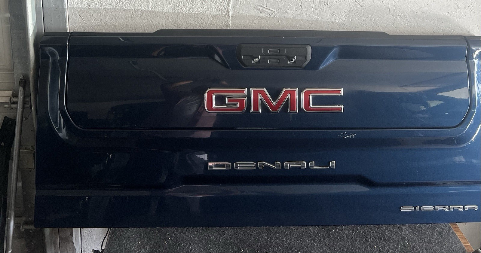 Trunk/Hatch/Tailgate Multipro Tailgate Fits 19-25 SIERRA DENALI 1500