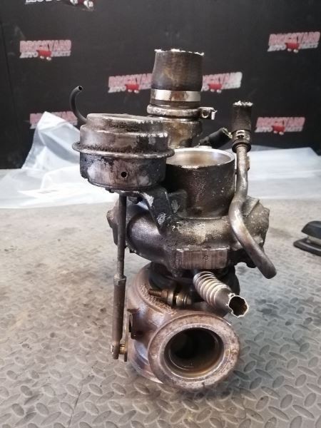 Turbo/Supercharger 4.4L Twin Turbo Fits 13-19 BMW 650i 2061797
