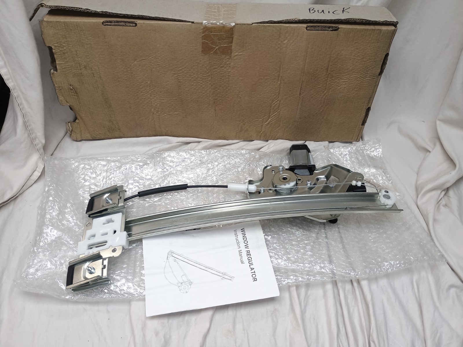 Window Regulator w/ Motor Front Right 741-761 52179 for 2000-2005 Buick LeSabre Window Regulator w/ Motor Front Right 741-761 52179 for 2000-2005 Buick LeSabre