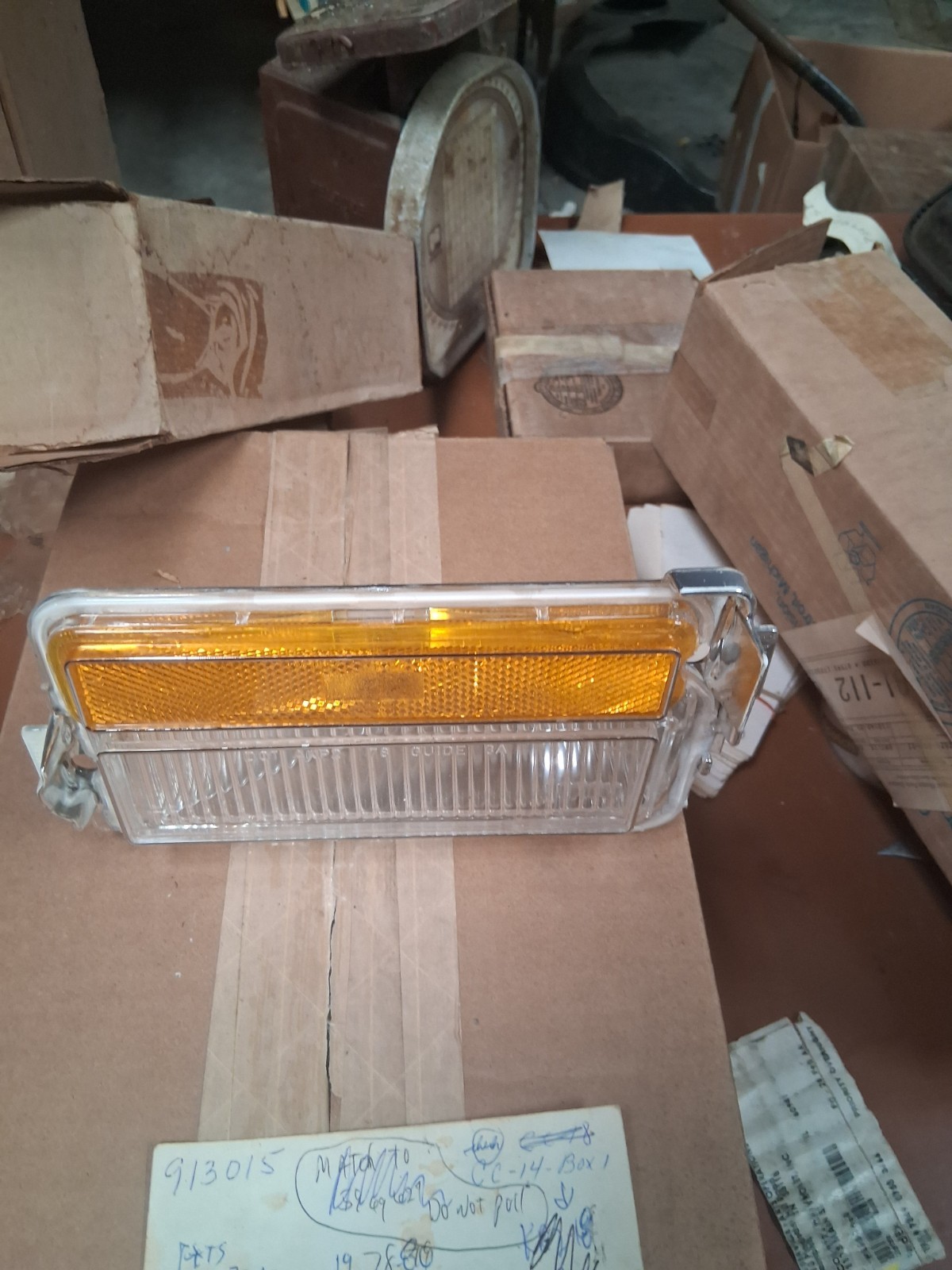 NOS 1978 -1980 Oldsmobile Cutlass Supreme: L/H Cornering Light Lamp ASSY 913016 NOS 1978 -1980 Oldsmobile Cutlass Supreme: L/H Cornering Light Lamp ASSY 913016