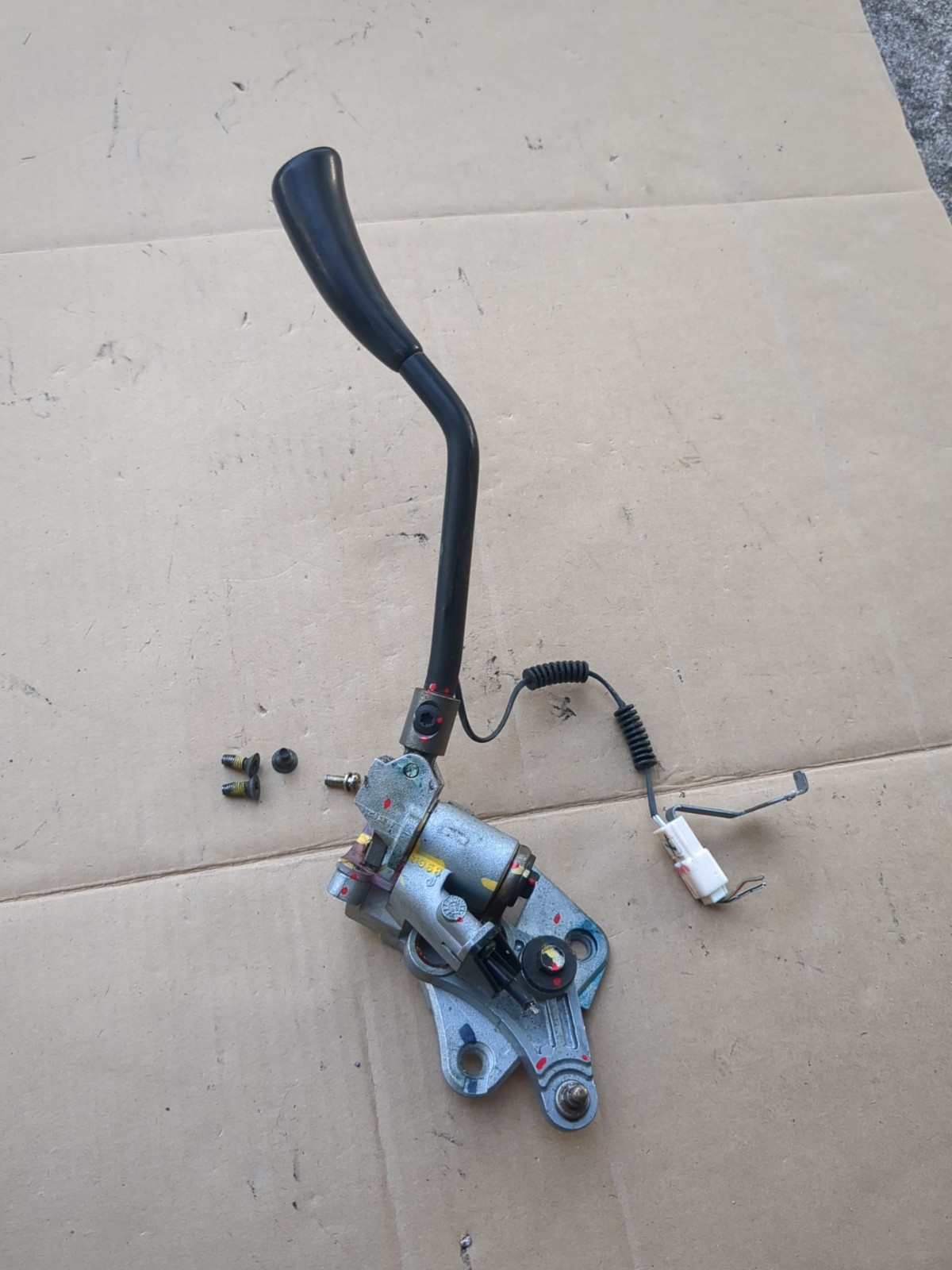 99-03 SIENNA STEERING COLUMN SHIFT ASSEMBLY SHIFT CONTROL USED OEM 33501-08011 99-03 SIENNA STEERING COLUMN SHIFT ASSEMBLY SHIFT CONTROL USED OEM 33501-08011