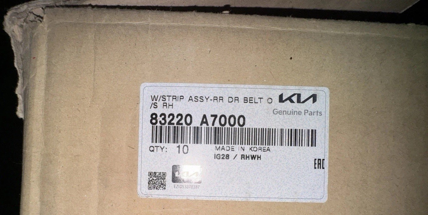 New Oem 2014-2018 Kia Forte Belt Molding 83220-A7000 New Oem 2014-2018 Kia Forte Belt Molding 83220-A7000