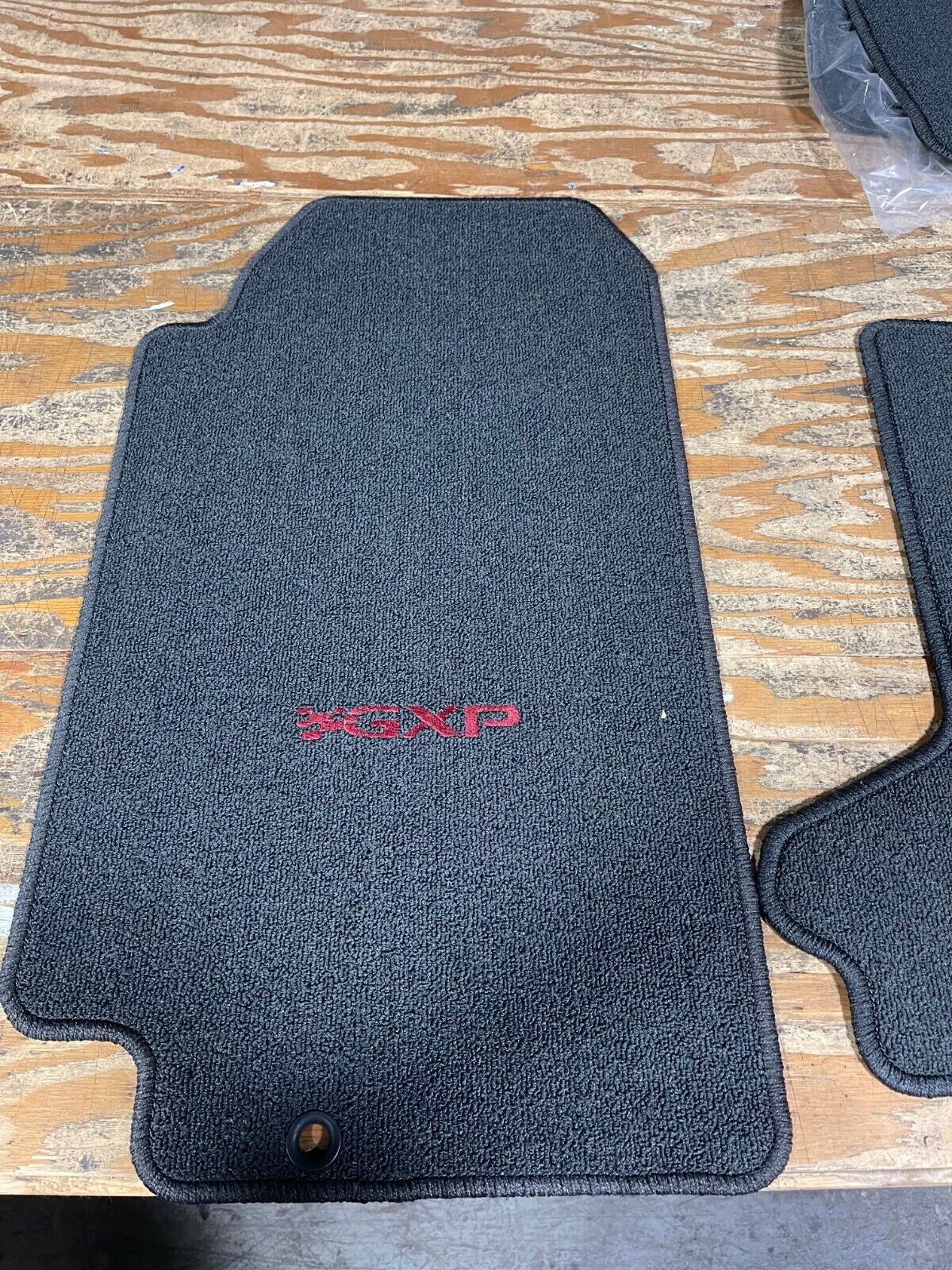 New 2006-2009 OEM Pontiac Solstice Front Floor Mat Set Black With Red GXP Logo