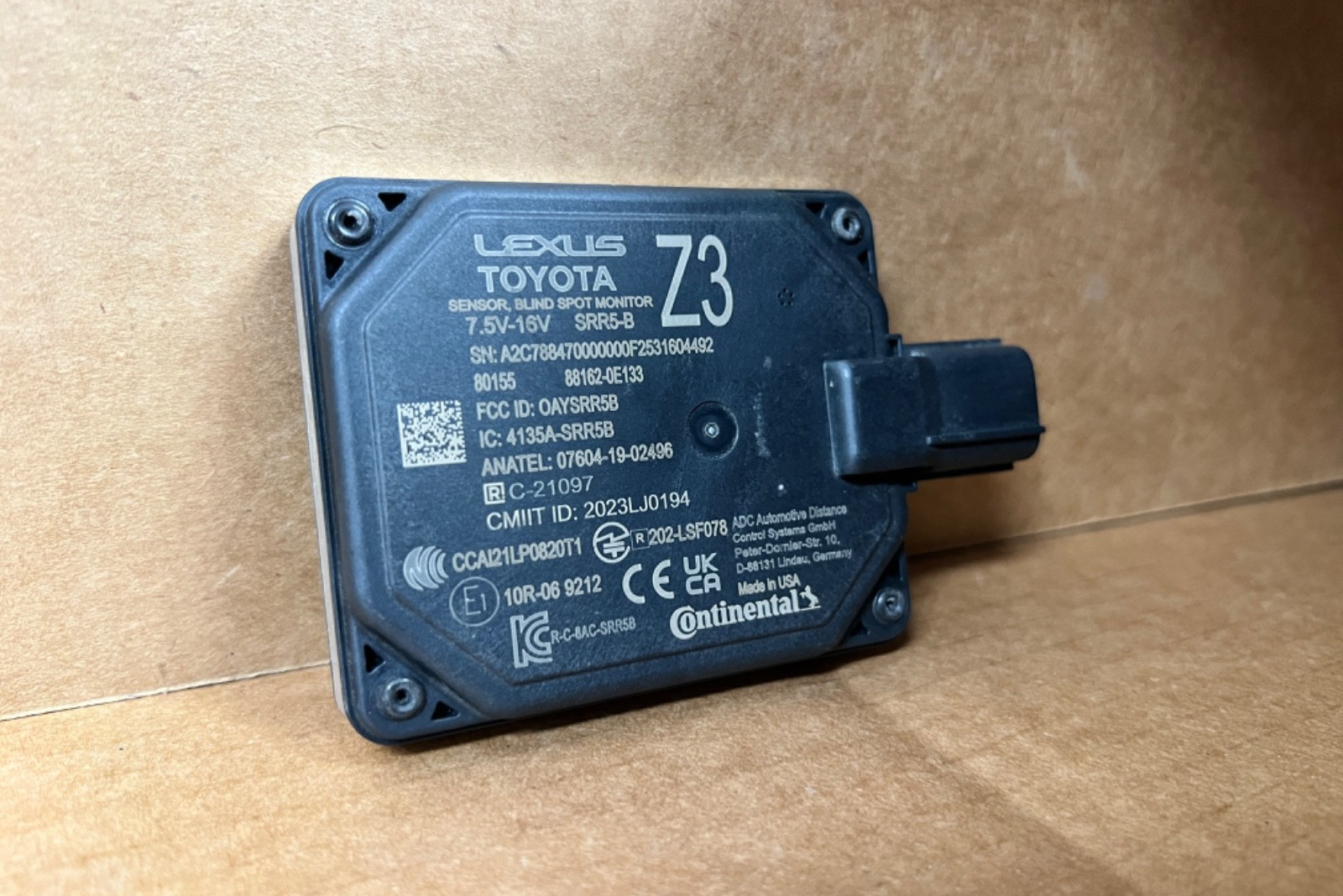 OEM 2025 2026 Toyota Camry Rear Blind Spot Radar Sensor 88162-0E133 OEM 2025 2026 Toyota Camry Rear Blind Spot Radar Sensor 88162-0E133