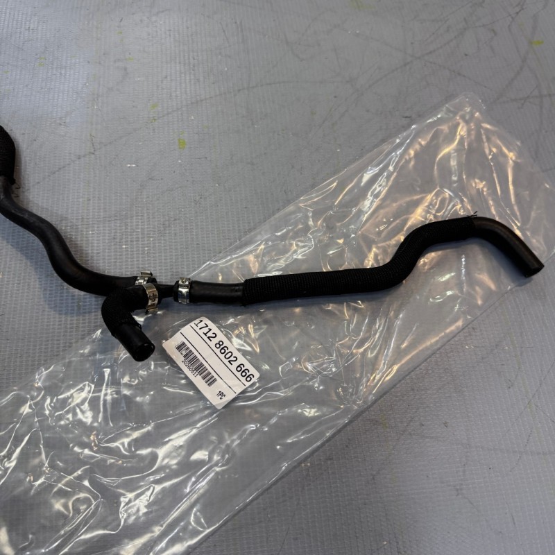 Overflow Hose Fits BMW 2016-2019 17128602666 Overflow Hose Fits BMW 2016-2019 17128602666