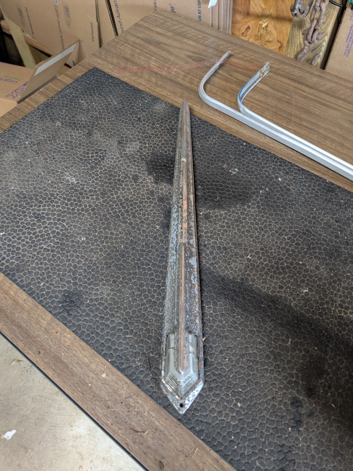 1940 Cadillac Lasalle Front Fender Right Passenger Turn Singal/Indicator OEM 1940 Cadillac Lasalle Front Fender Right Passenger Turn Singal/Indicator OEM