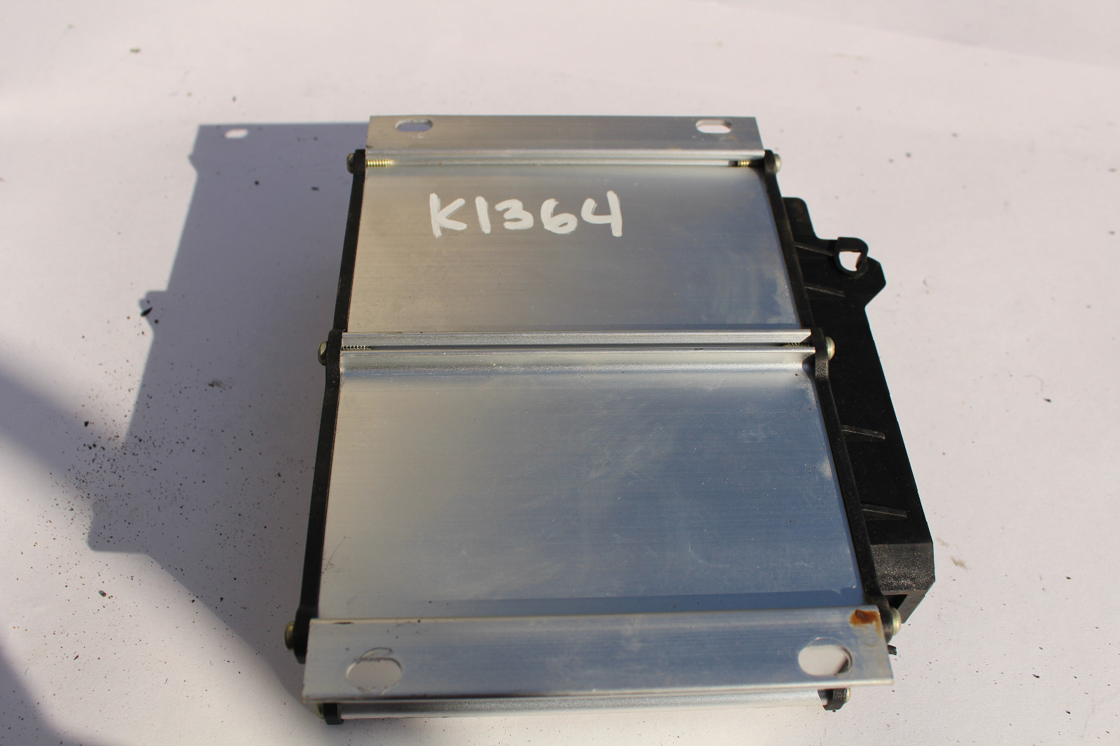 1998-2002 MERCEDES CLK430 CONVERTIBLE TOP COMPUTER MODULE K1364 1998-2002 MERCEDES CLK430 CONVERTIBLE TOP COMPUTER MODULE K1364