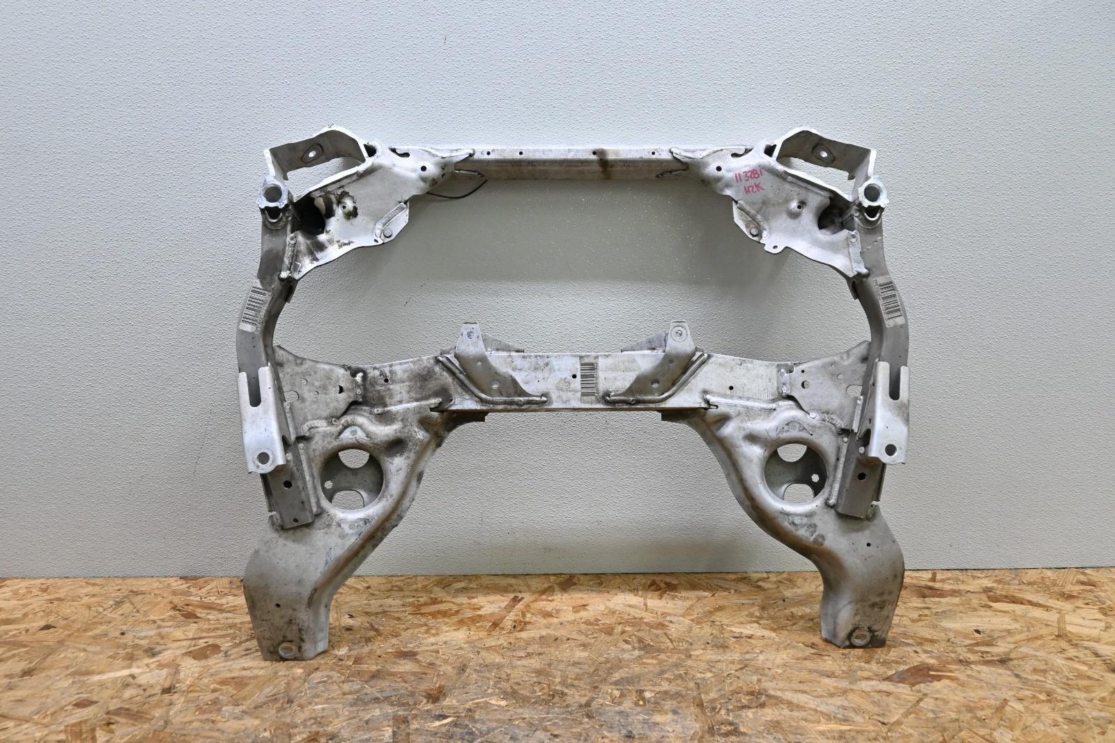 07-13 BMW E82 E90 E92 135i 335i Front Subframe Crossmember Cradle Carrier OEM