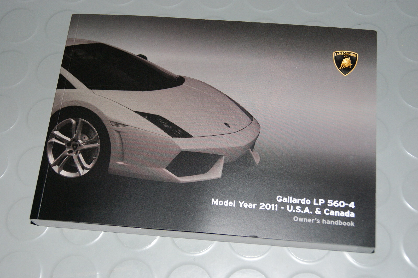 2011 Lamborghini Gallardo LP560-4 Owners Manual - Book 2011 Lamborghini Gallardo LP560-4 Owners Manual - Book