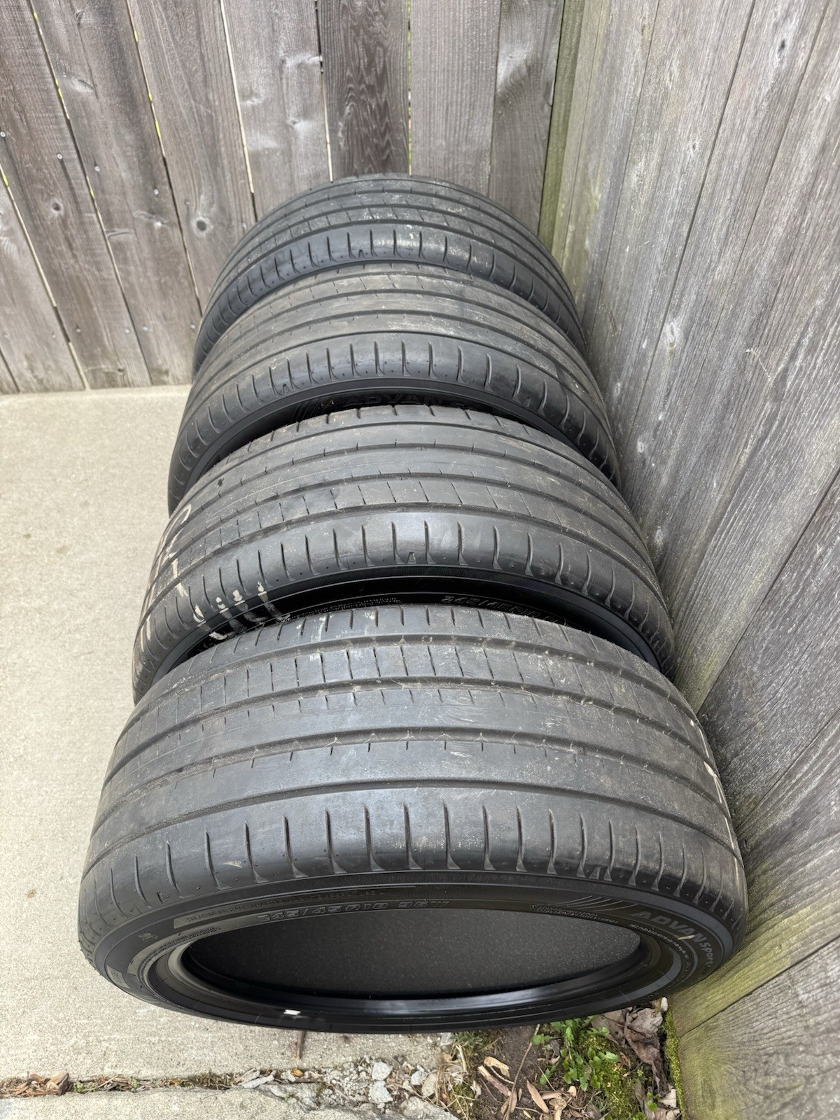 Yokohama Advan Sport 245/45R18 Tires Set