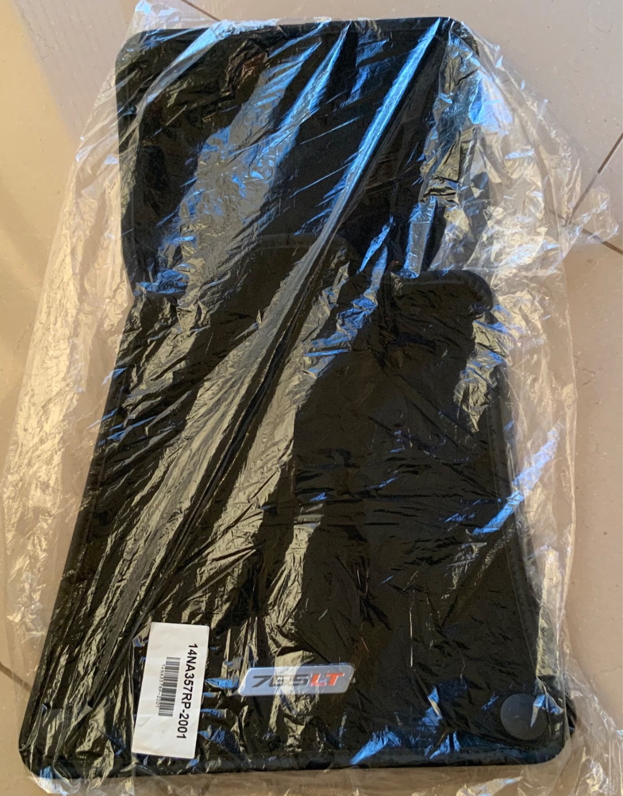 MCLAREN 765LT floor mats OEM 14NA357RP - 2001. New in Original Seal Bag. MCLAREN 765LT floor mats OEM 14NA357RP - 2001. New in Original Seal Bag.