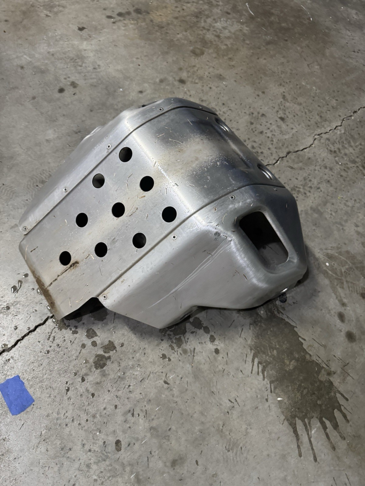 honda transalp 750 skid plate OEM honda transalp 750 skid plate OEM