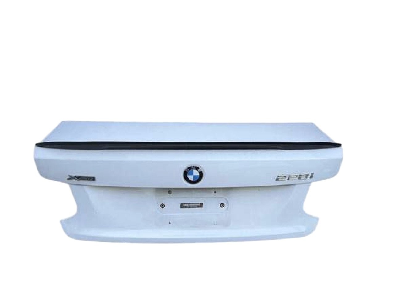 2014-2016 BMW 228i F22 Rear Trunk Deck Lid Shell Cover Panel White OEM 2014-2016 BMW 228i F22 Rear Trunk Deck Lid Shell Cover Panel White OEM