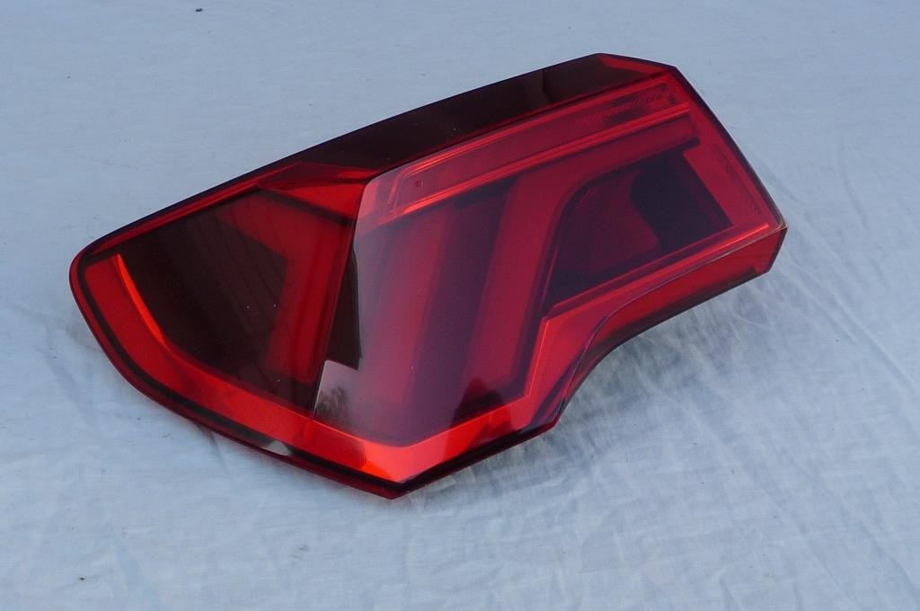 2019-2021 Audi Q3 Rear Left Driver Side Tail Light Assembly 83A945091A OEM A1