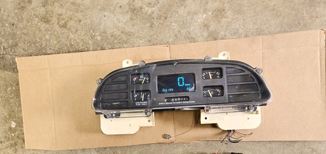 1994-1995 94 95 96 Chevy Caprice Impala SS Speedometer Gauge Cluster 160k Miles 1994-1995 94 95 96 Chevy Caprice Impala SS Speedometer Gauge Cluster 160k Miles