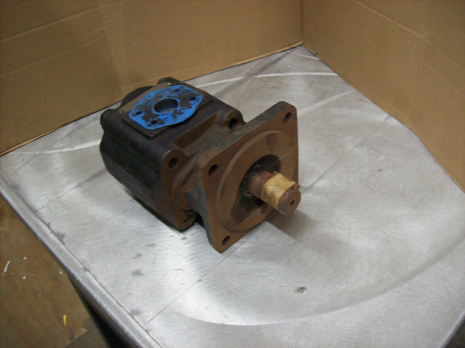Parker Hydraulic Pump P51A578BE0M17-11 Parker Hydraulic Pump P51A578BE0M17-11