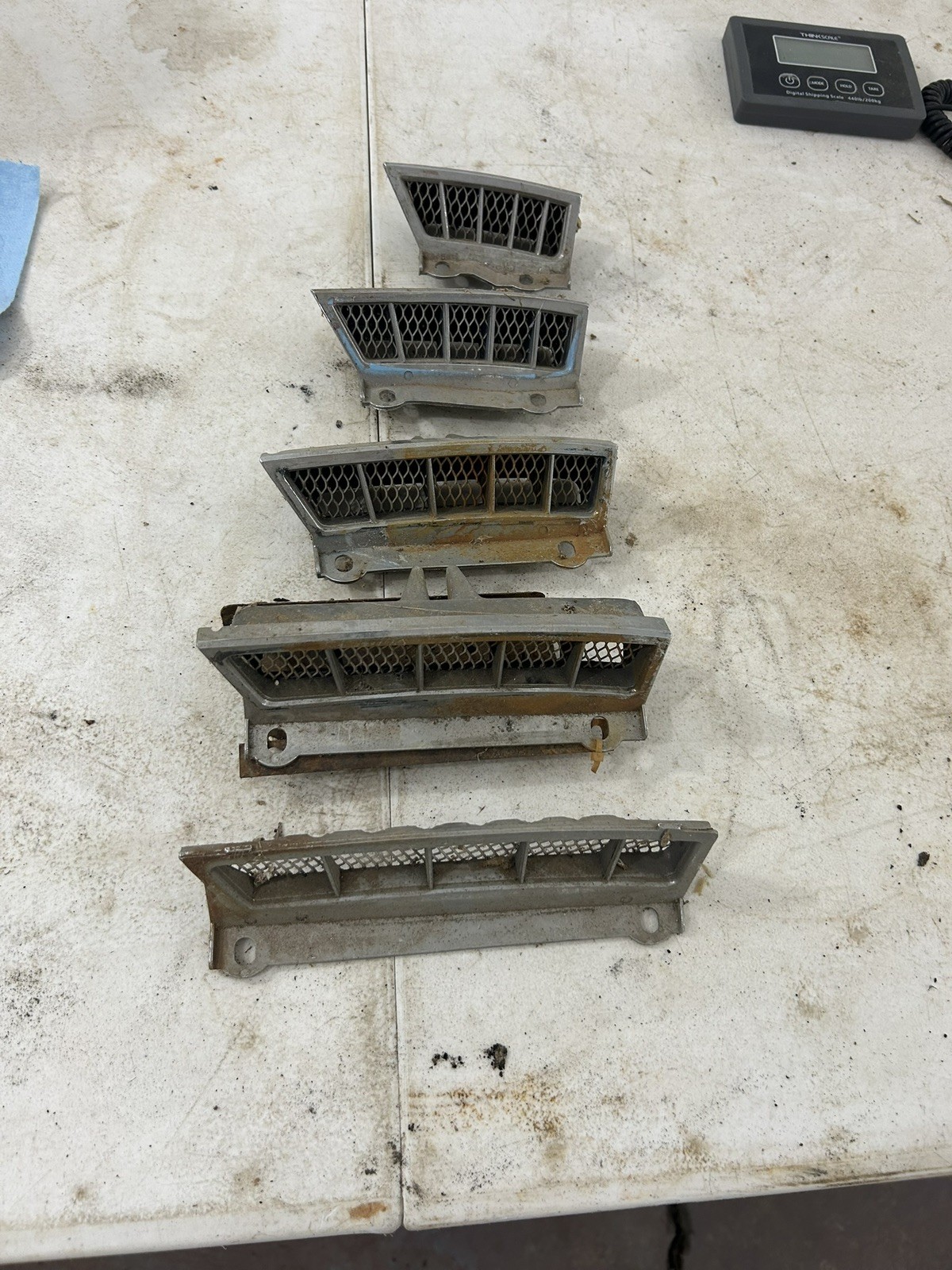 1965 1966 Ford Mustang Fastback GT Air Vent Louver Drivers Side Inserts Set RH