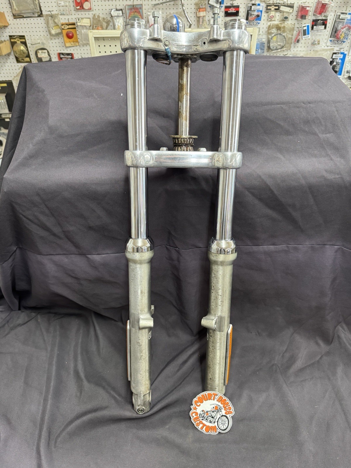 2000-up Harley Davidson OEM Sportster Dyna FXR 39mm Front End Fork Triple Tree