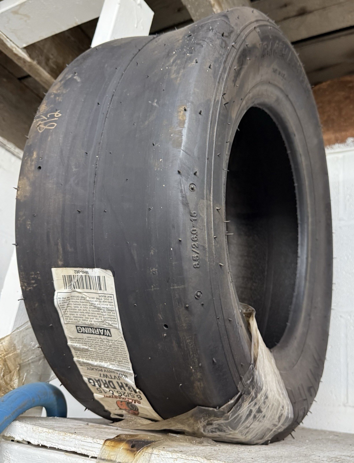 M/H Racemaster MHR062 Drag Slick Tire, 8.5/26.0-15 Quantity of 2 M/H Racemaster MHR062 Drag Slick Tire, 8.5/26.0-15 Quantity of 2