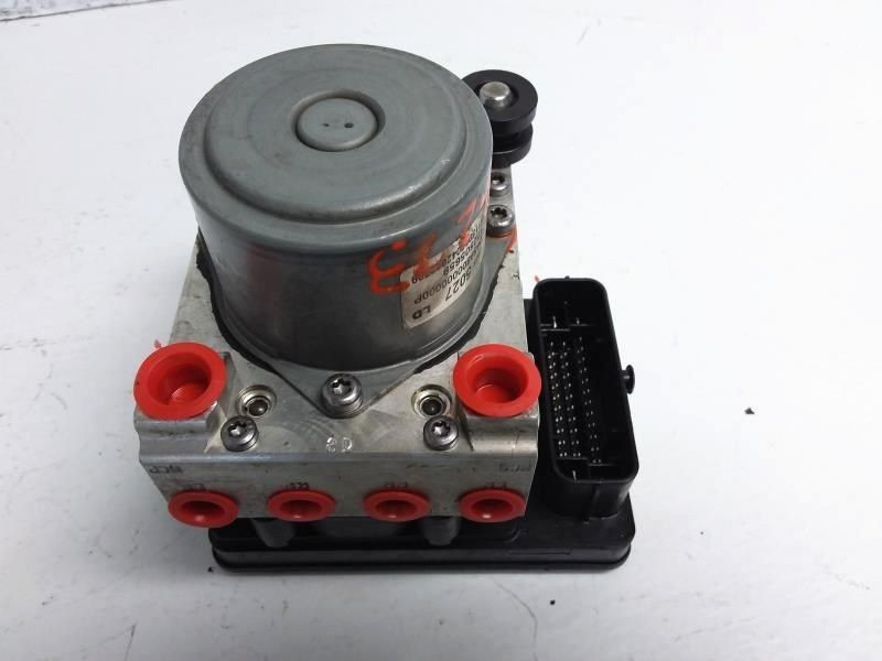 2014-2015 Chevrolet Silverado 1500 ABS Anti-Lock Brake Pump Module Assembly USED