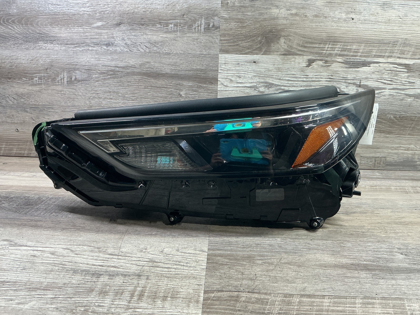 USED - 2024-2025 Toyota Grand Highlander L Headlamp LED - OEM USED - 2024-2025 Toyota Grand Highlander L Headlamp LED - OEM