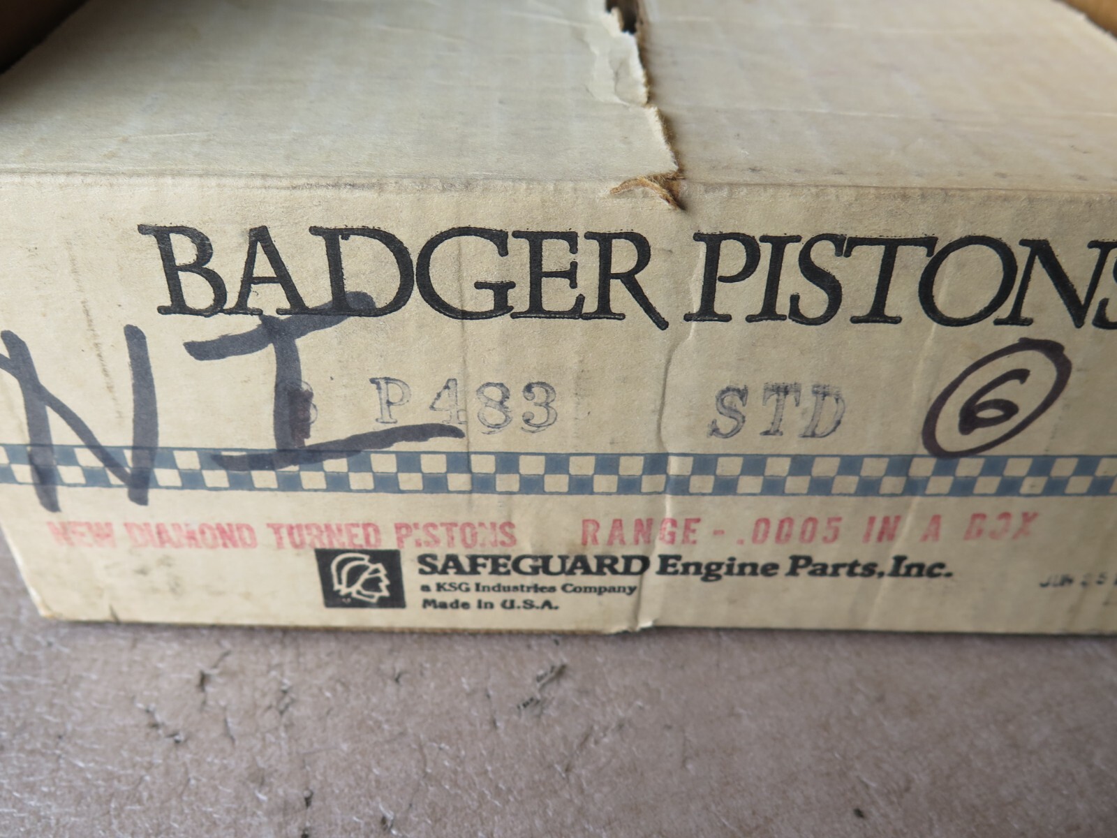 Badger P483 STD. Piston. Fits: Pontiac V8 4.9L 1977-81 (8-A1) Badger P483 STD. Piston. Fits: Pontiac V8 4.9L 1977-81 (8-A1)