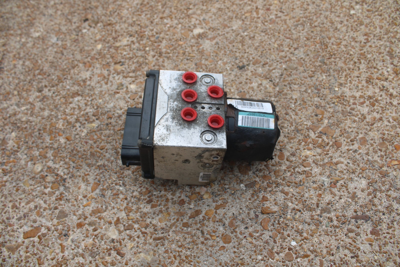 08-10 CHEVY EXPRESS GMC SAVANNA 1500 ANTI LOCK ABS PUMP MODULE 20767168 08-10 CHEVY EXPRESS GMC SAVANNA 1500 ANTI LOCK ABS PUMP MODULE 20767168