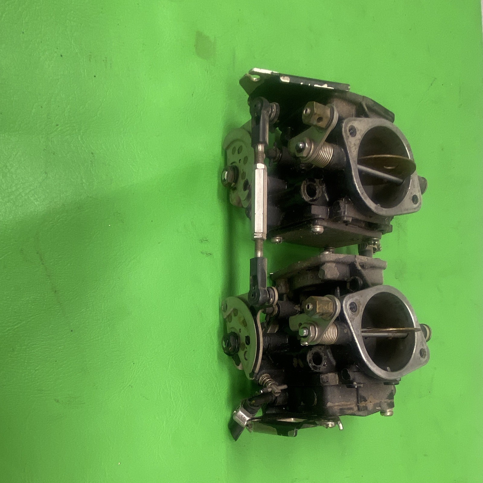 Seadoo 720 Carburetors Duel 38i Mikuni Seadoo 720 Carburetors Duel 38i Mikuni