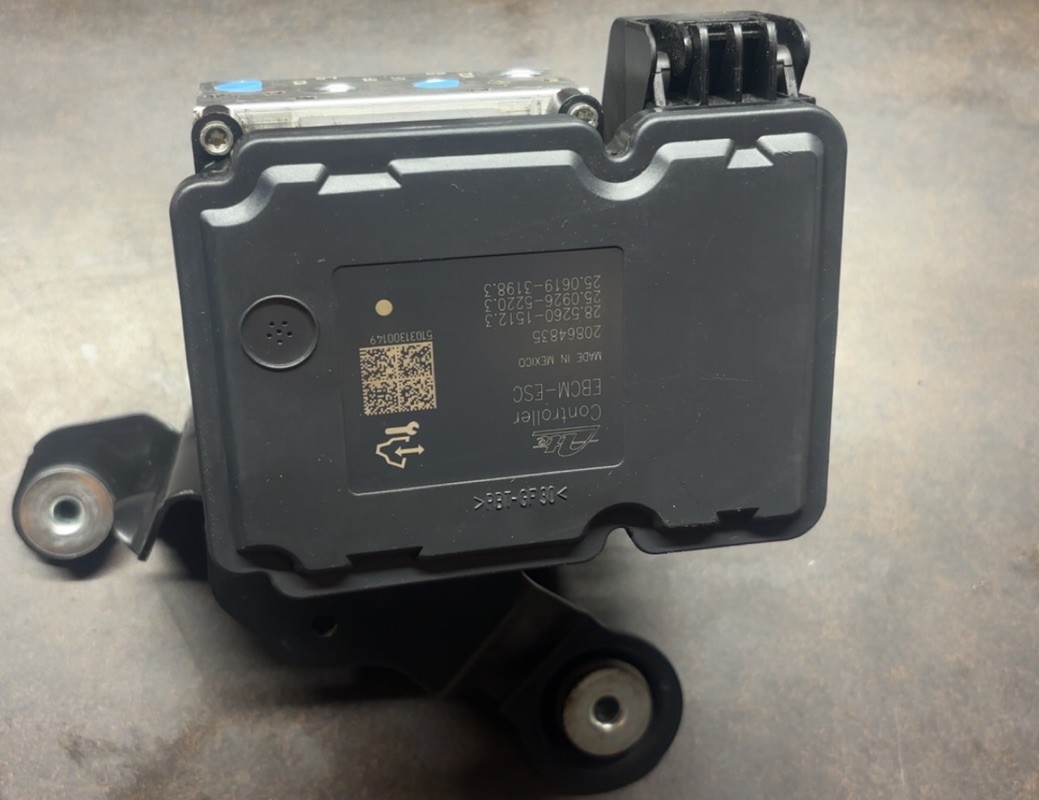 2010 - 2016 Cadillac SRX ABS Anti-Lock Brake Module Pump Assembly OEM 20864834