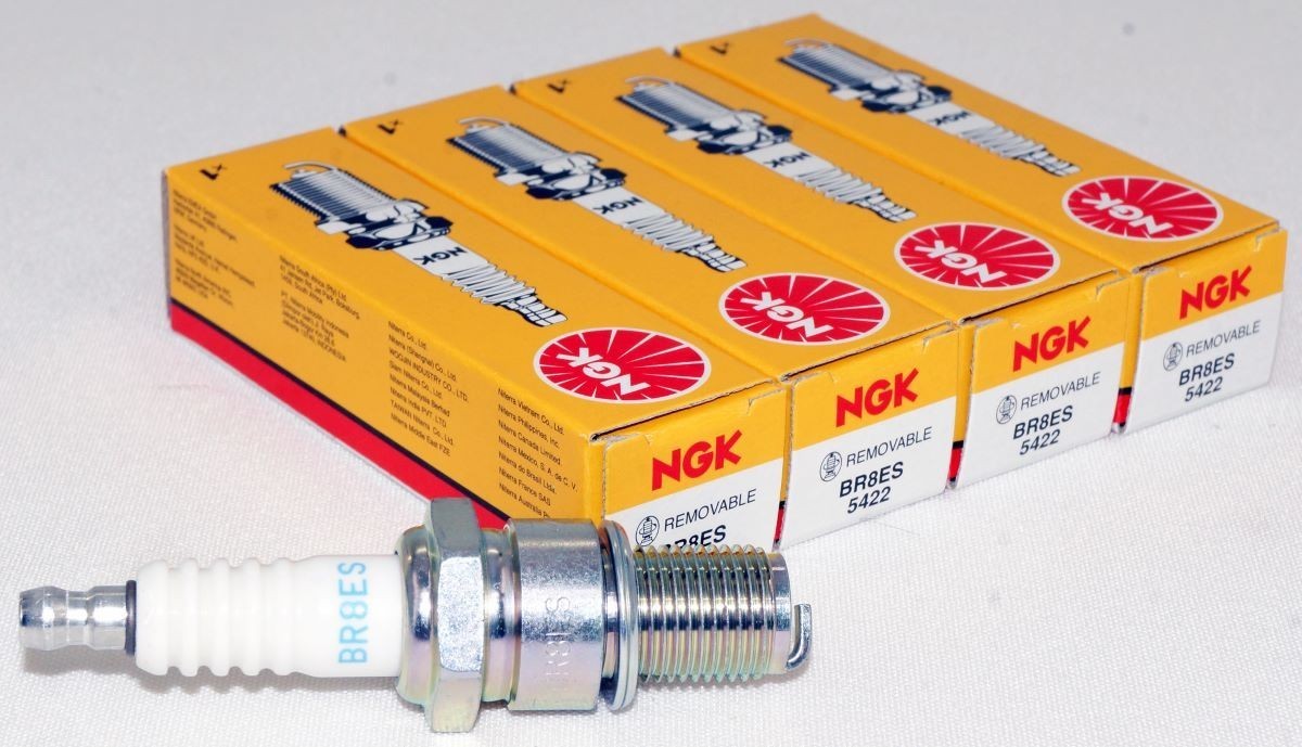 4 Pack Genuine NGK 5422  Nickel Spark Plugs BR8ES for Kawasaki and Renault