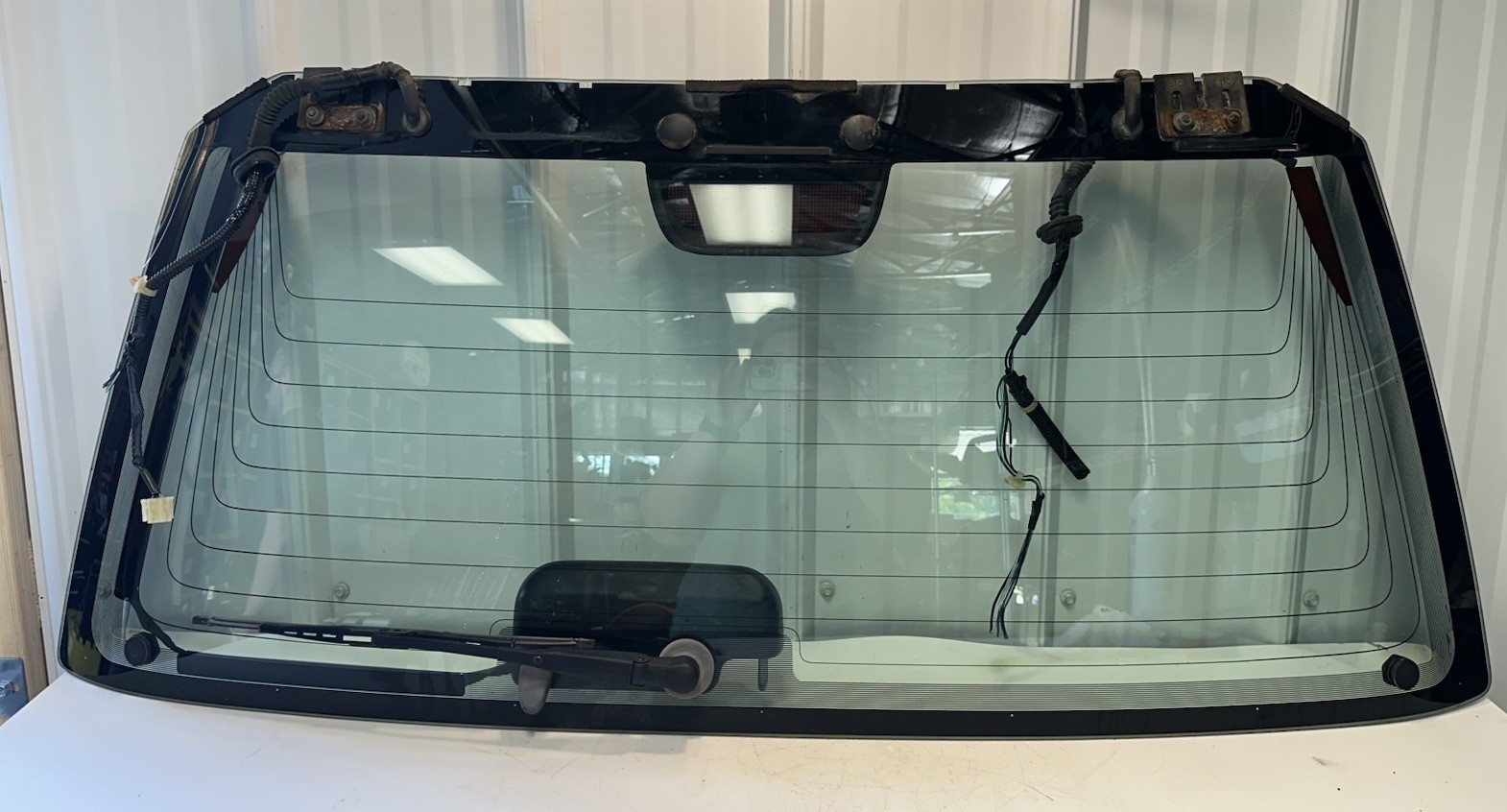 1997-2001 HONDA CR-V CRV REAR HATCH WINDOW GLASS Trunk Liftgate OEM