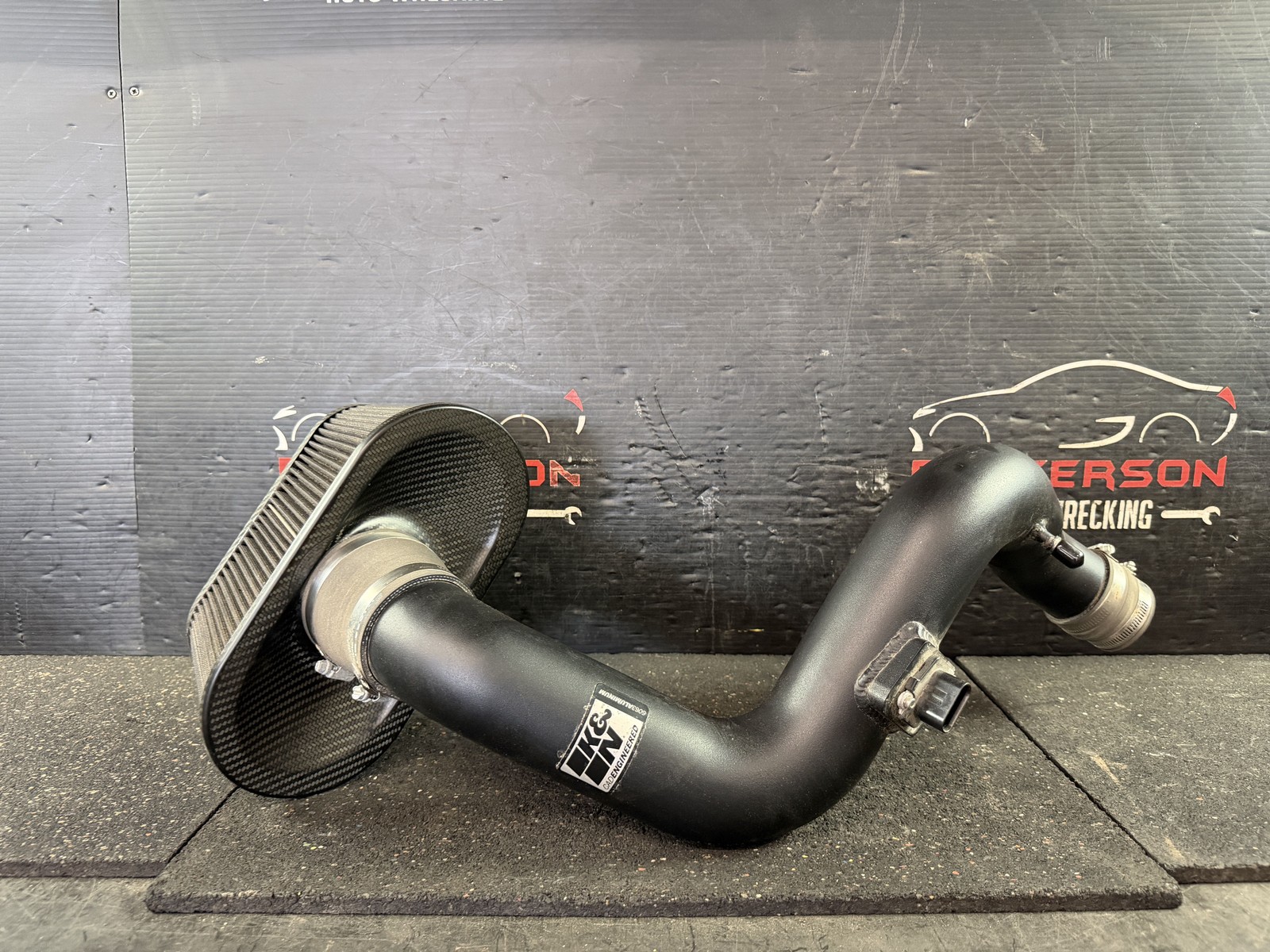 07-10 Saturn Sky 2.0 K & N Cold Air Intake 07-10 Saturn Sky 2.0 K & N Cold Air Intake