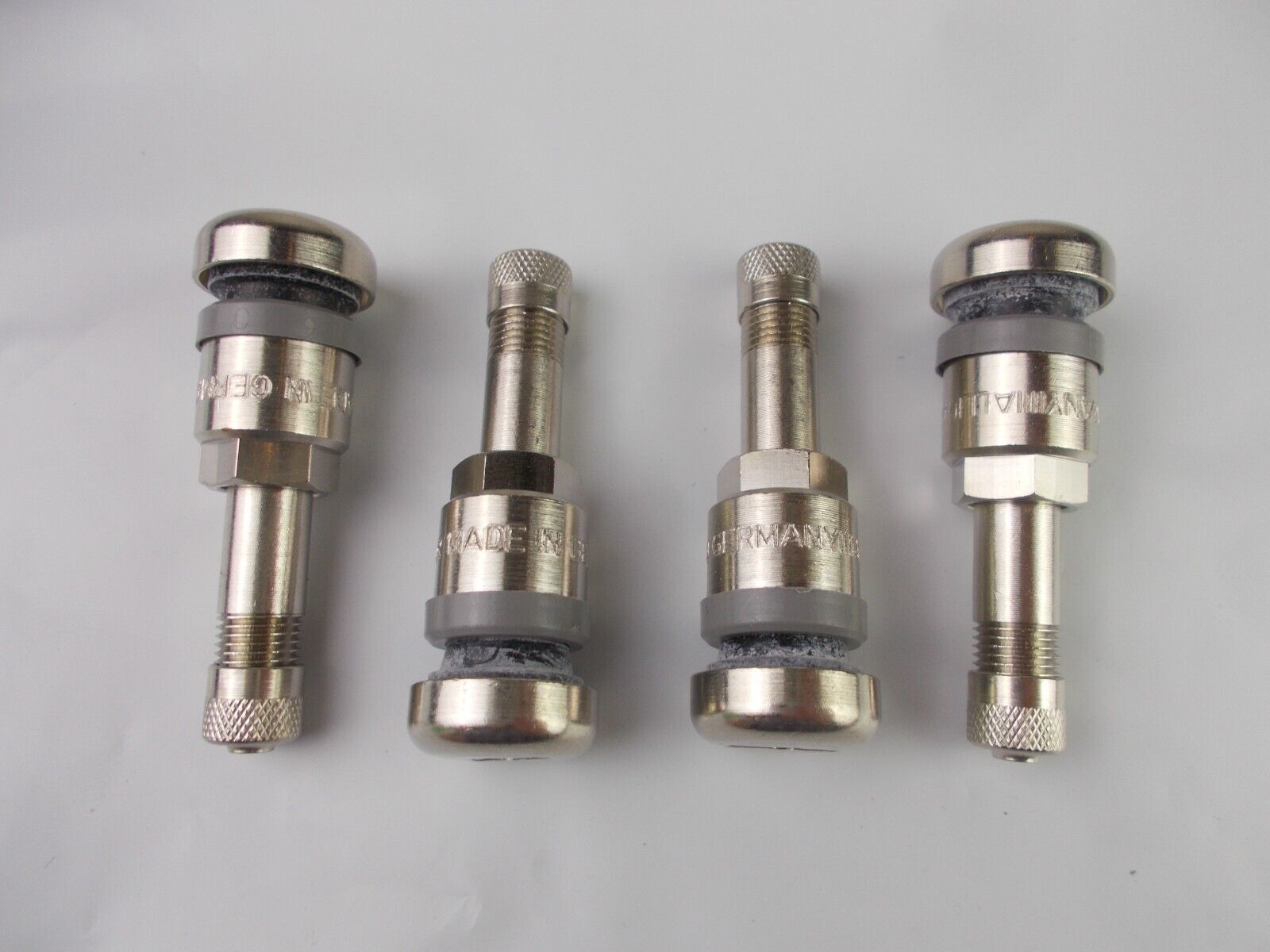 Valve Stem Advanced Sealing Concept for Highly Stressed Wheels Alligator 512583 Valve Stem Advanced Sealing Concept for Highly Stressed Wheels Alligator 512583