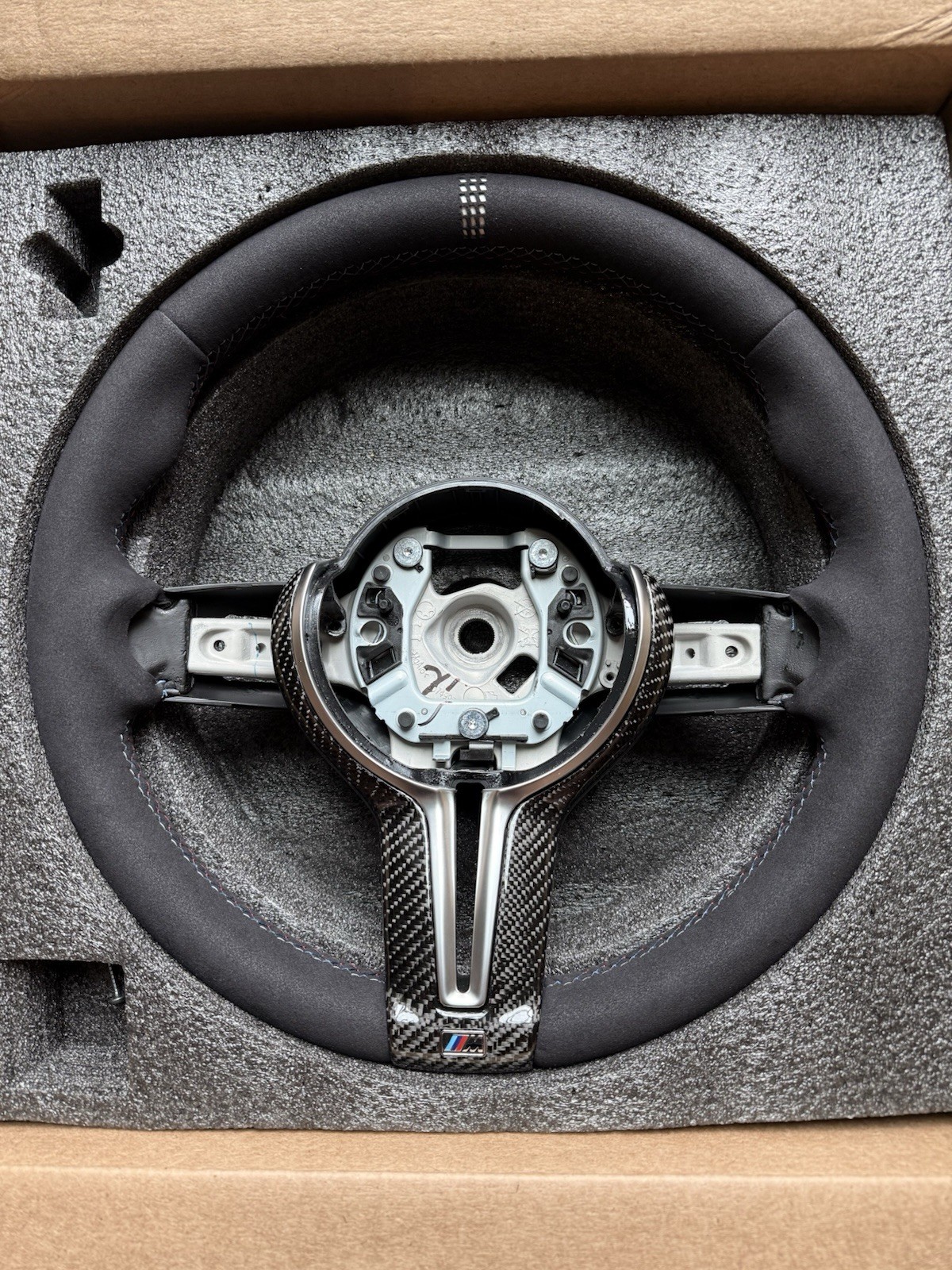 Bmw M4 M3 F Series Dtm Style Steering Wheel Carbon Trim Alcantara Bmw M4 M3 F Series Dtm Style Steering Wheel Carbon Trim Alcantara