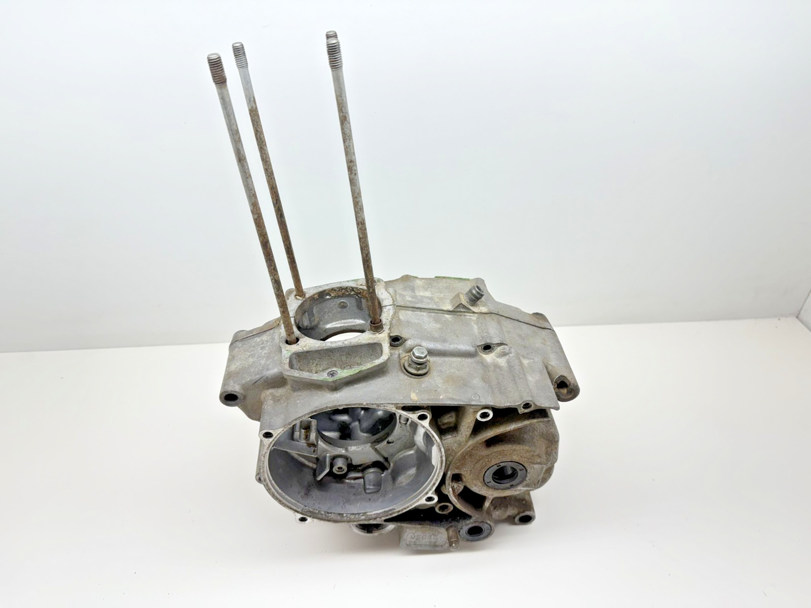 1998 Honda XR200R XR200 Left Right Engine Crankcase Crank Cases OEM 1998 Honda XR200R XR200 Left Right Engine Crankcase Crank Cases OEM